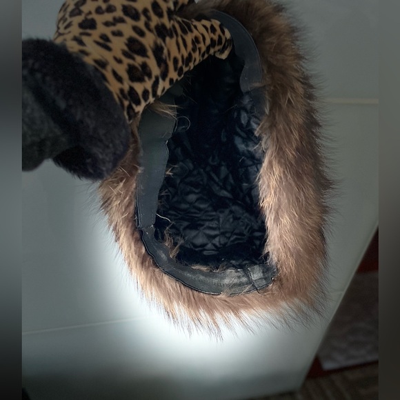 Vintage Fur Hat - Picture 5 of 7